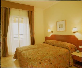Hotel De La Mer � By Zvieli Hotels