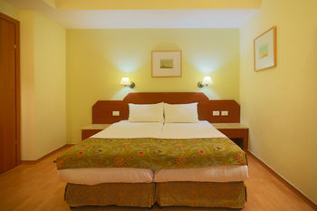 Hotel De La Mer � By Zvieli Hotels