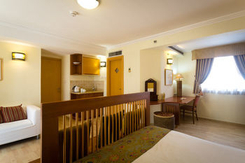 Hotel De La Mer � By Zvieli Hotels