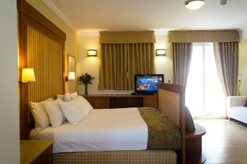 Hotel De La Mer � By Zvieli Hotels