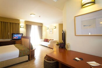 Hotel De La Mer � By Zvieli Hotels