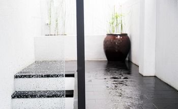 Hotel 821 Space