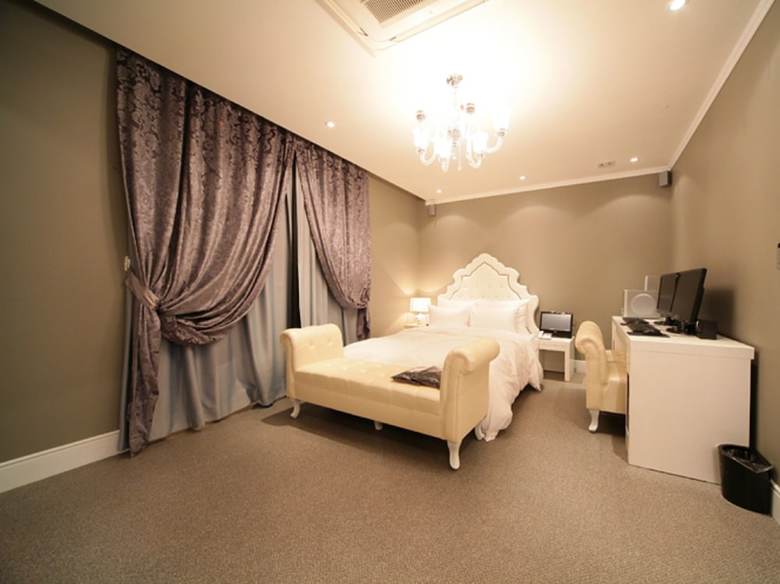 Hotel Amare