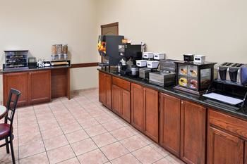 Hotel Americas Best Value Inn And Suites San Benito
