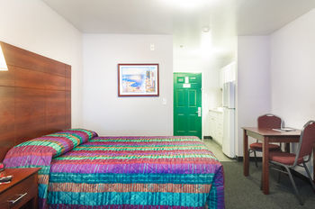 Hotel Savannah Suites - Arvada, Colorado