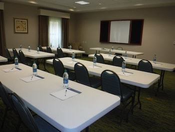 Hotel Holiday Inn Express West Jefferson