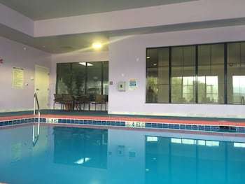 Hotel Holiday Inn Express West Jefferson