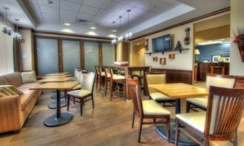 Hotel Holiday Inn Express West Jefferson
