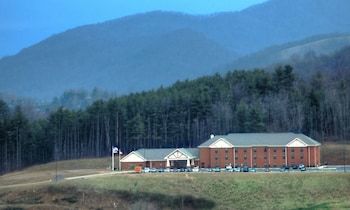 Hotel Holiday Inn Express West Jefferson