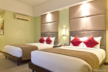 Sotogrande Hotel And Resort