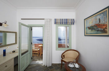Ira Hotel & Spa