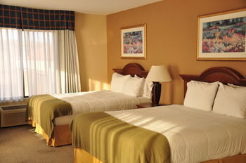 Hotel Rodeway Inn & Suites