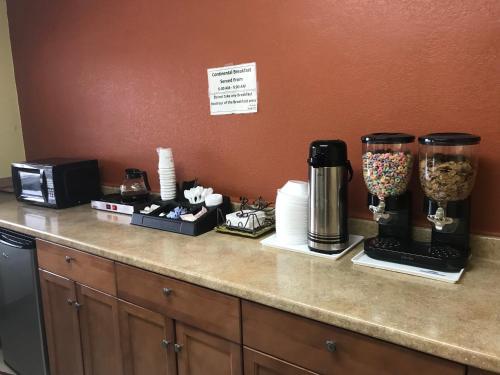 Motel Royal Regency Inn