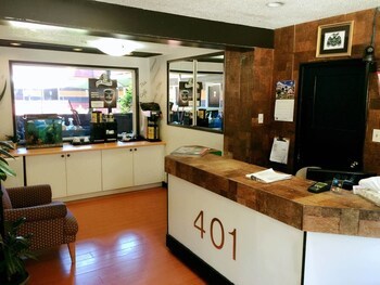 Hotel The New 401 Inn