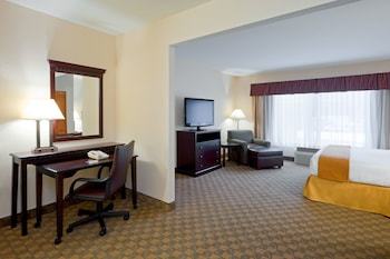 Holiday Inn Express Hotel & Suites Carneys Point