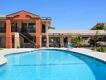 Motel Super 8 Salinas