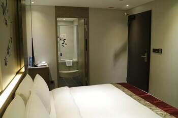 Green World Hotel - Grand Nanjing