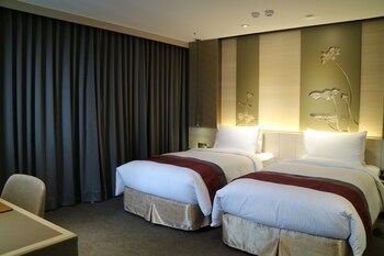 Green World Hotel - Grand Nanjing