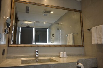 Green World Hotel - Grand Nanjing