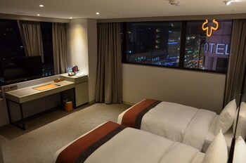 Green World Hotel - Grand Nanjing