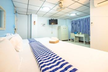 Bed By Boat Hotel & Apartment