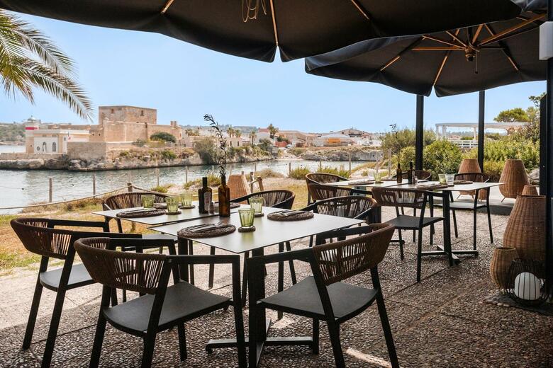 Hotel Mangia's Brucoli, Sicily, Autograph Collection