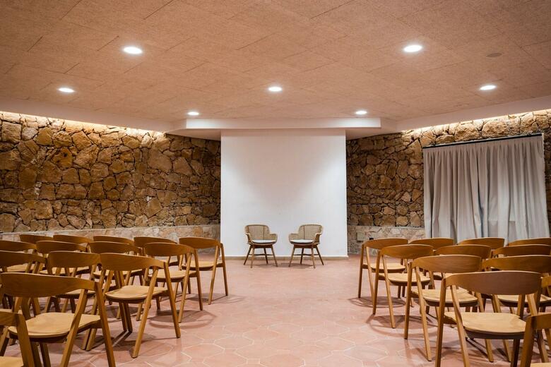 Hotel Mangia's Brucoli, Sicily, Autograph Collection