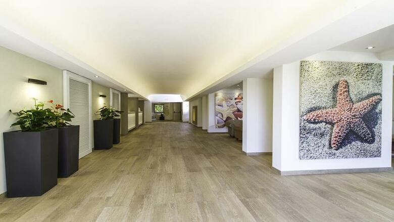 Hotel Mangia's Brucoli, Sicily, Autograph Collection