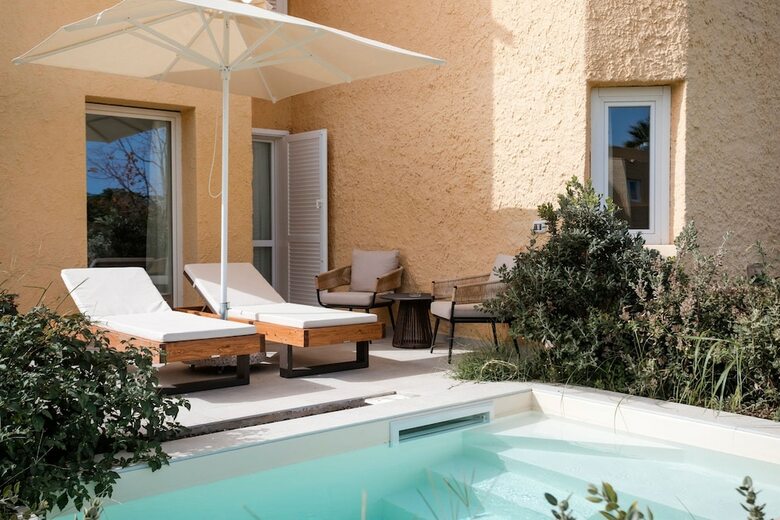 Hotel Mangia's Brucoli, Sicily, Autograph Collection