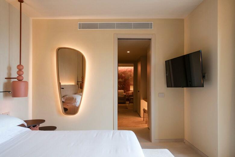 Hotel Mangia's Brucoli, Sicily, Autograph Collection