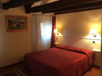 Hotel Venice Resorts