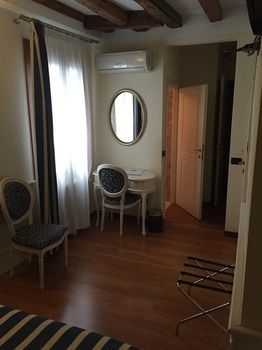 Hotel Venice Resorts