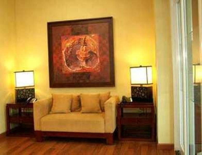Hotel Hampton Inn By Hilton Guadalajara Aeropuerto
