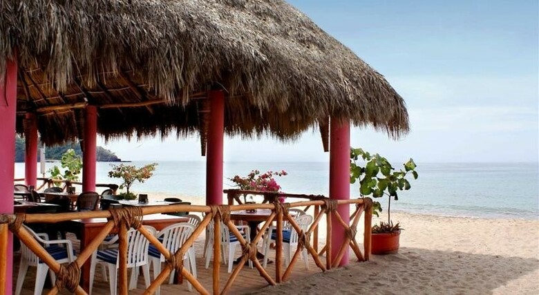 Hotel Decameron Los Cocos