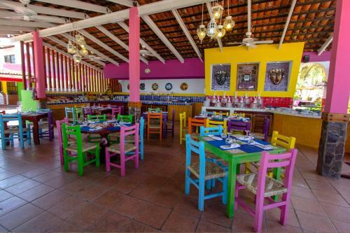 Hotel Decameron Los Cocos