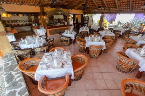 Hotel Decameron Los Cocos