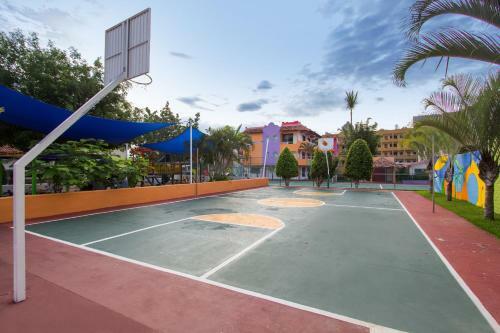 Hotel Decameron Los Cocos