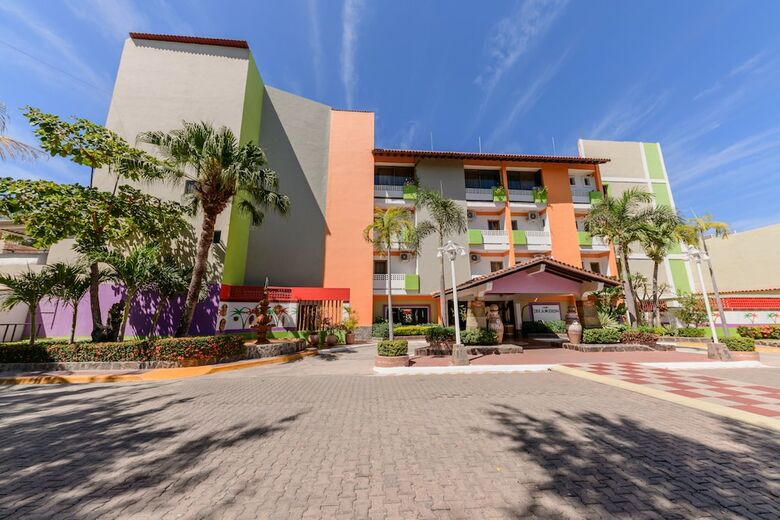 Hotel Decameron Los Cocos