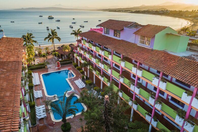Hotel Decameron Los Cocos
