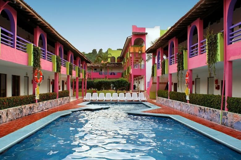 Hotel Decameron Los Cocos