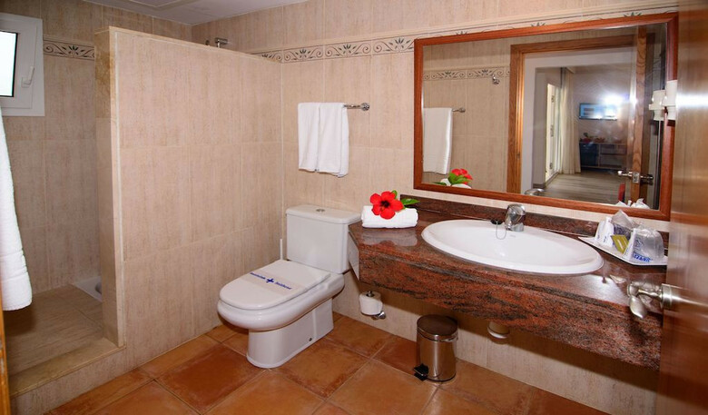 Hotel Cala Llenya Resort Ibiza