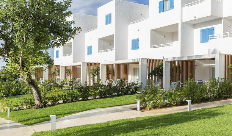 Hotel Cala Llenya Resort Ibiza