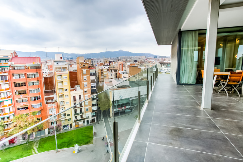 Cosmopolita Apartments Sants