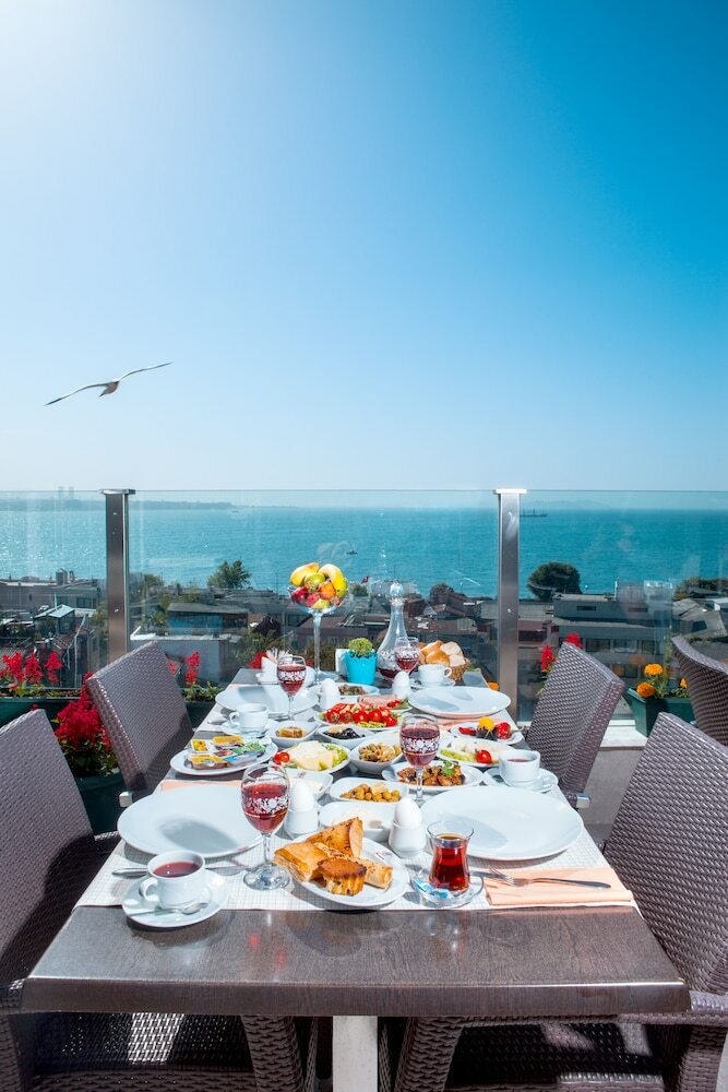 Ferman Hotel