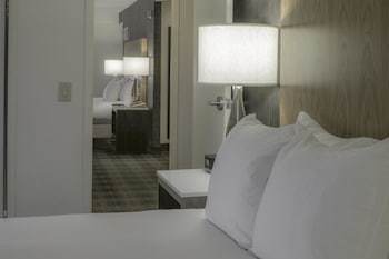 Marriott Pittsburgh City Center Hotel