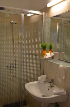 Hotel Rozos