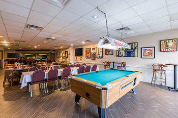 Hotel Quality Inn & Conference Center