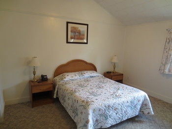 Hotel Hickory Grove Motor Inn