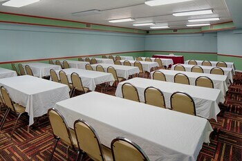 Hotel Clarion Inn