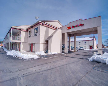 Hotel Econo Lodge East